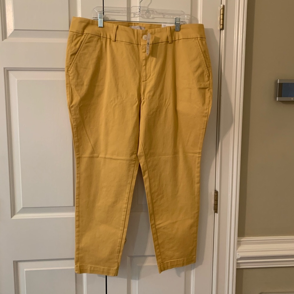 Mustard colored chino pants size 18